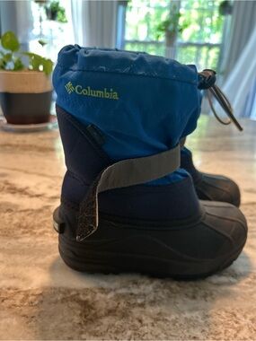 CHILD Columbia winter snow boot size 13